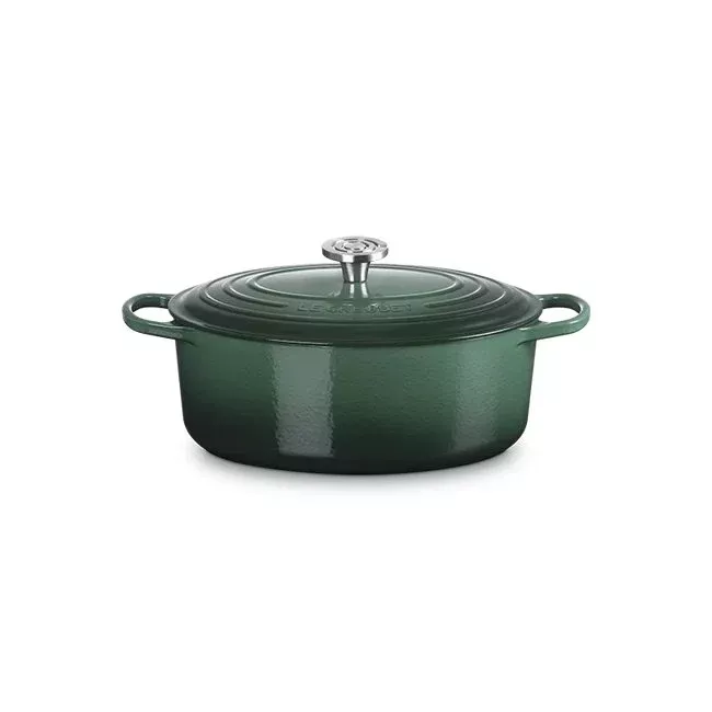Le Creuset Signature 6.75 Quart Oval Dutch Oven with Crucible Knob