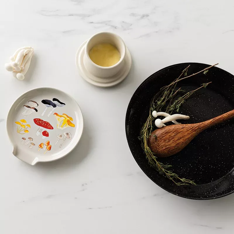 Now Designs Field Mushrooms Stoneware Spoon Rest