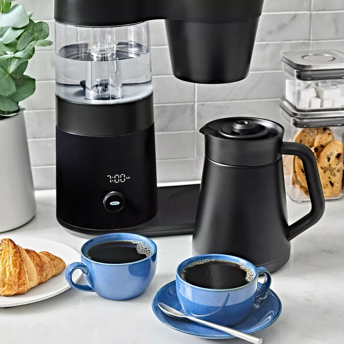 OXO 9 Cup Coffee Maker Matte Black