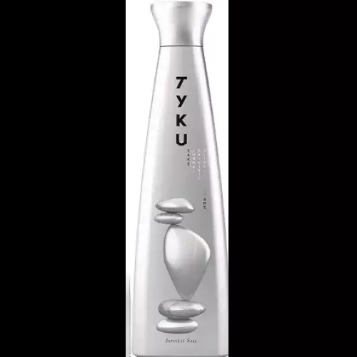 Ty Ku Junmai Sake Premium